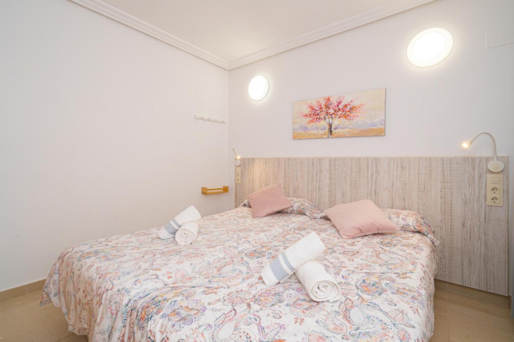 Front Line Apartment Jakarta 2 El Campello Εξωτερικό φωτογραφία